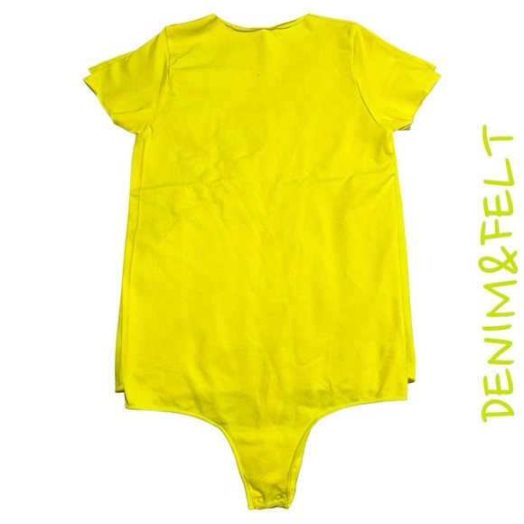 SKIMS Fits Everybody ESSENTIAL T-SHIRT BODYSUIT | Color: Green Highlighter | NEW - Picture 8 of 9